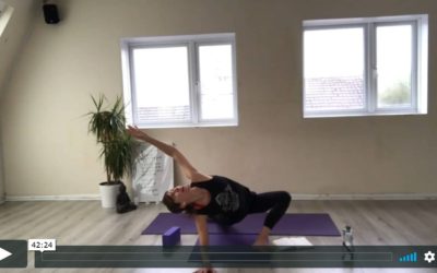 YOGA: Strong Flow: Daily Dose (40mins)