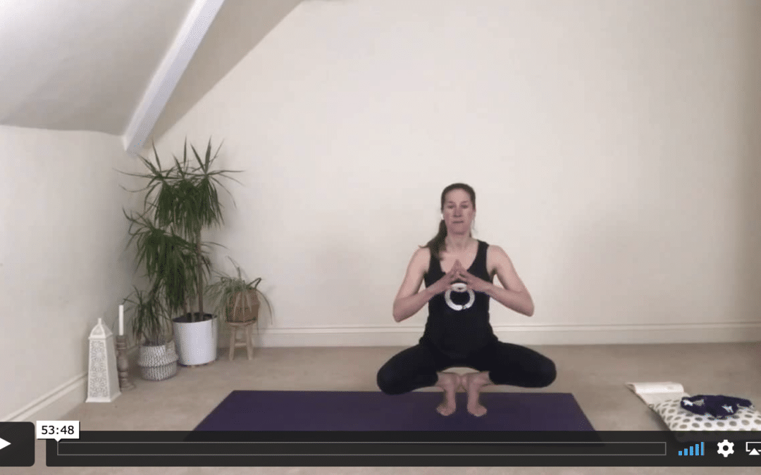 YOGA: Gentle Flow: Thigh Ease (50mins)