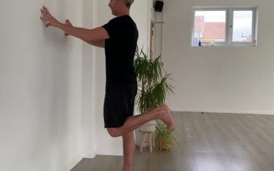 Protect Your Knees with Standing Hamstring Curls