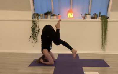 YOGA: Strong Flow: Headstand Help (45mins)